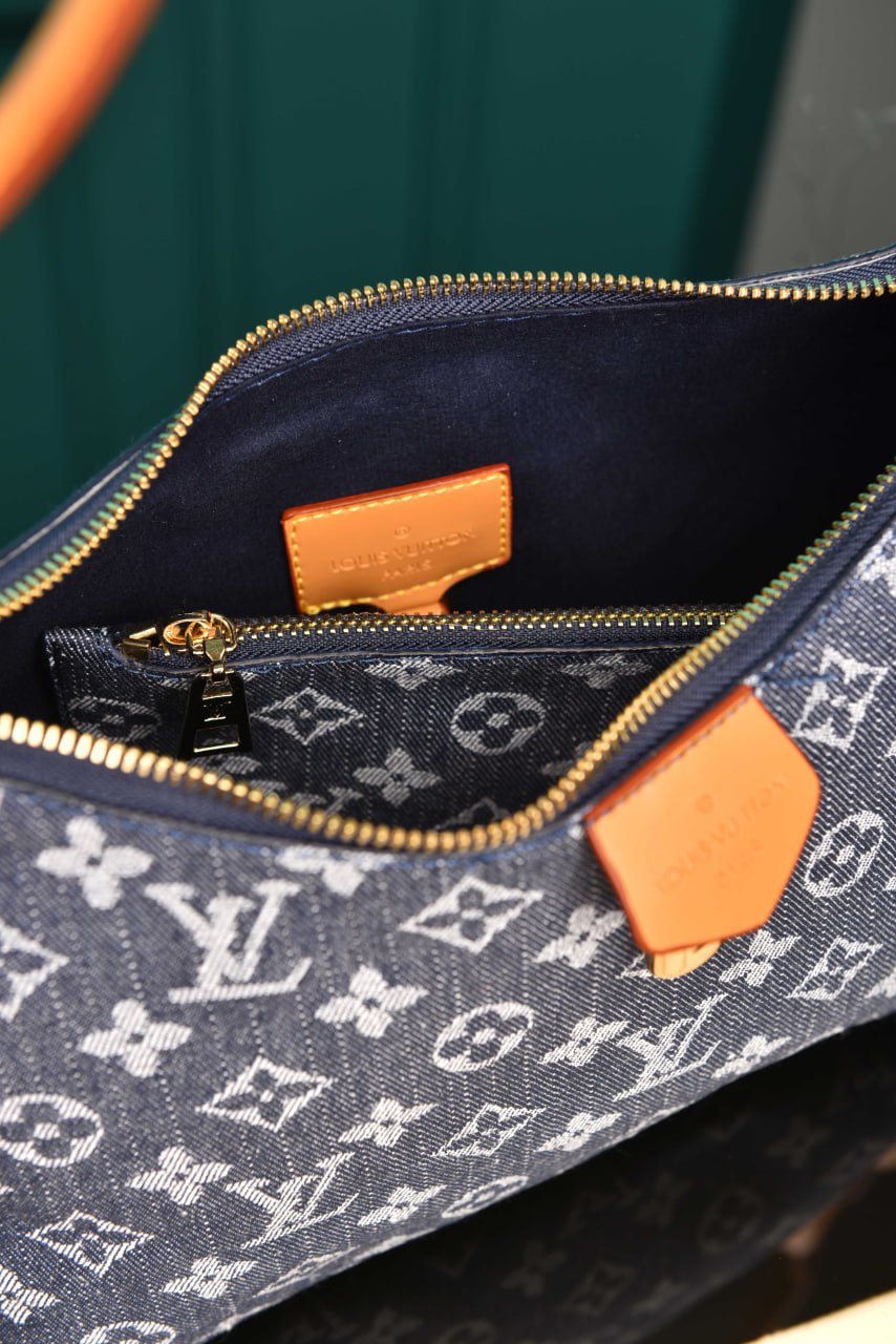 L - Sac Sport Bag in Denim