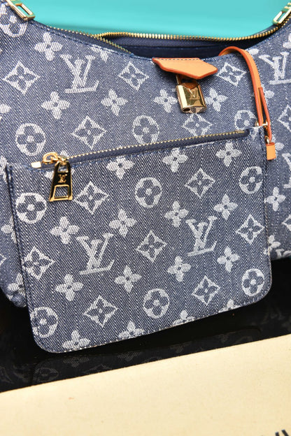 L - Sac Sport Bag in Denim