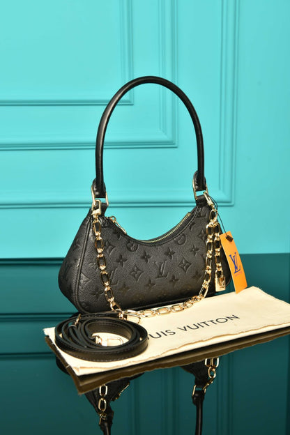 L - Catchy PM Bag (Black)