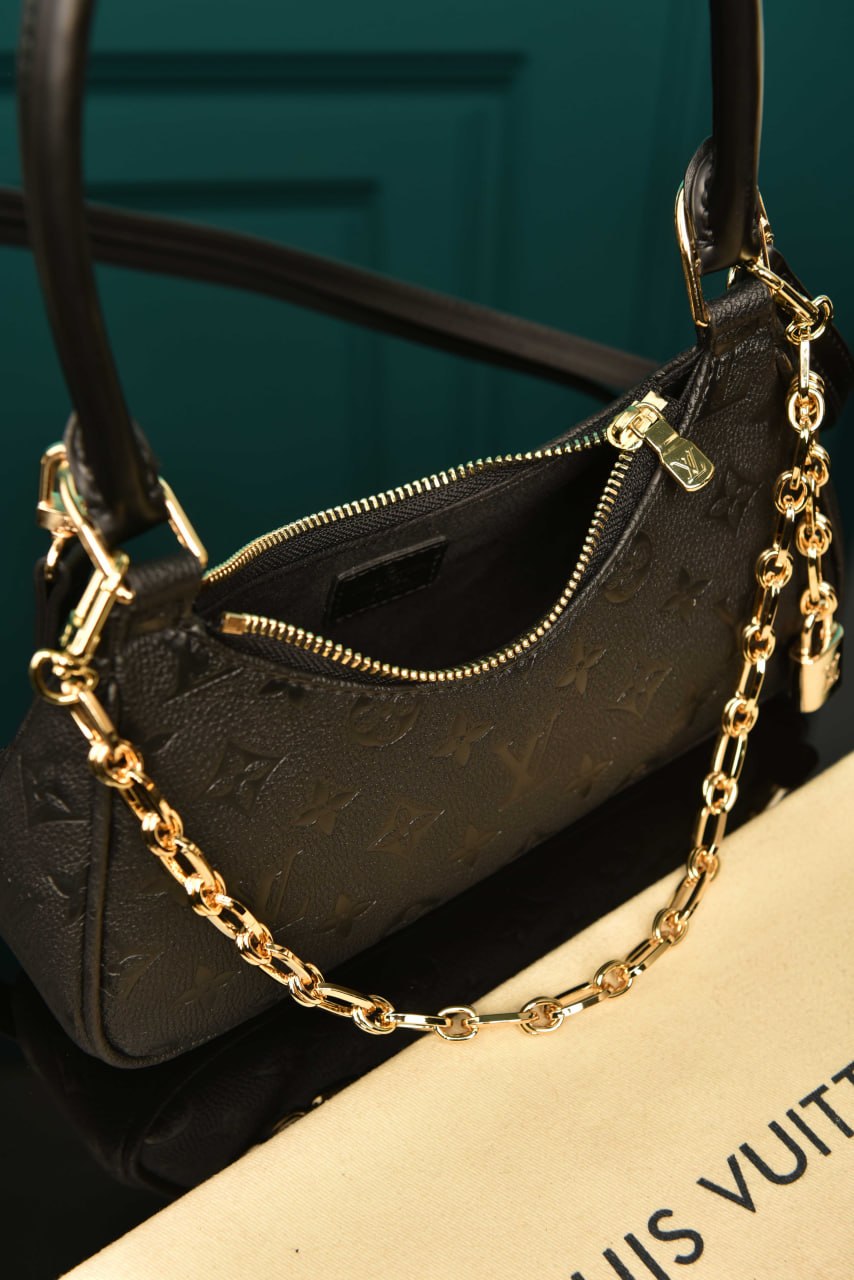 L - Catchy PM Bag (Black)
