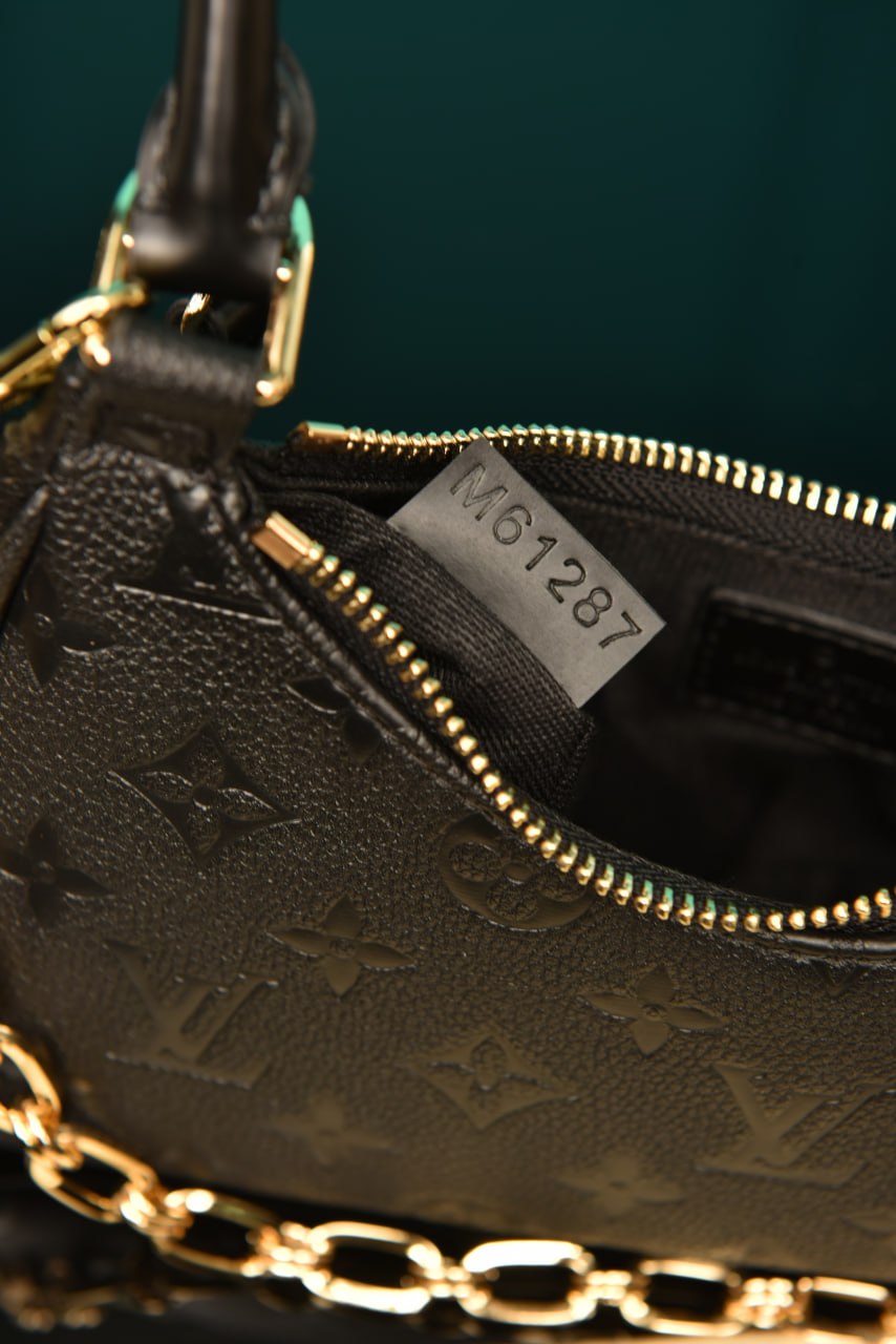 L - Catchy PM Bag (Black)
