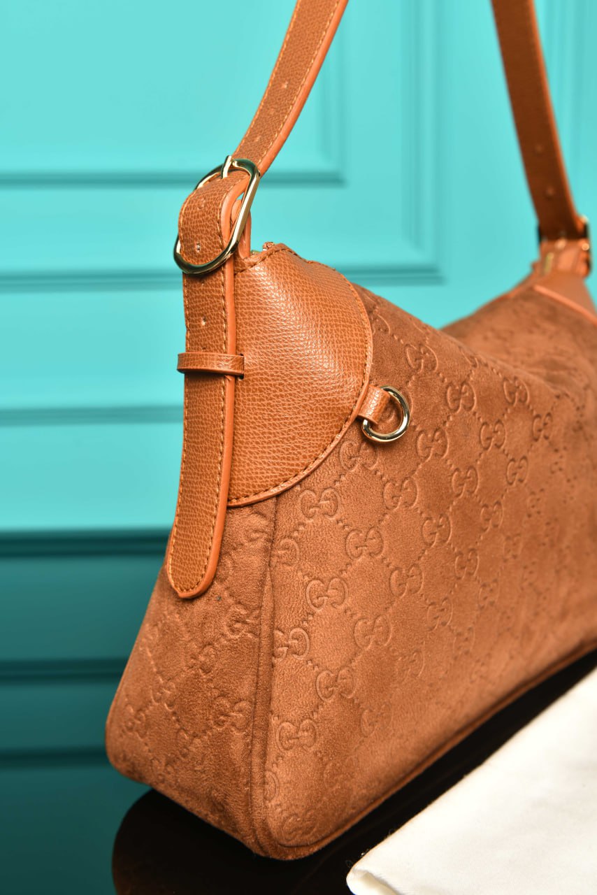 GCC - Emblem Small Shoulder Bag