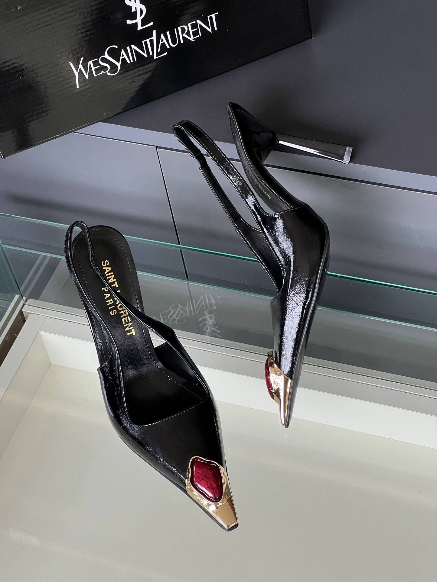 YS - Shoes