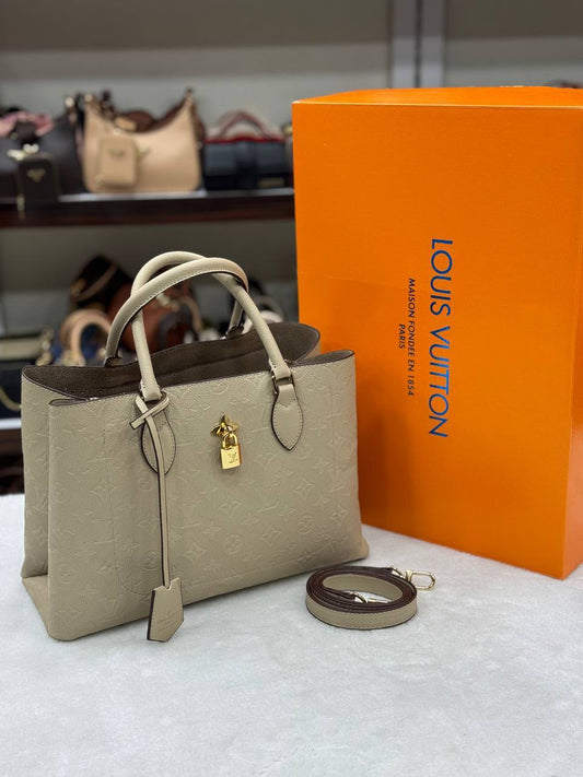 L - Flower Tote Bag