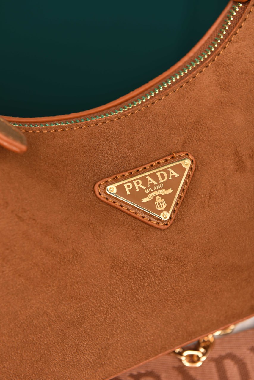 PR - Re-Edition 2005 Saffiano Leather Bag