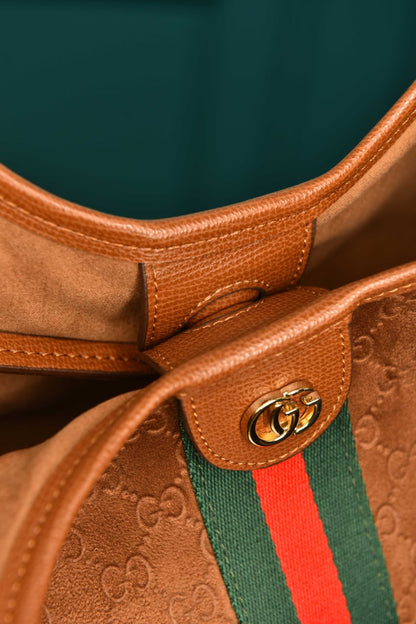 GCC - Giglio Large Tote Bag in Suede