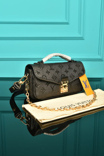 L - Pochette Metis East (Black)