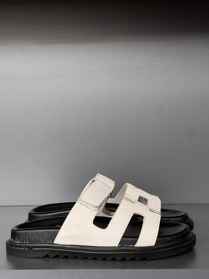 HM - Sandals
