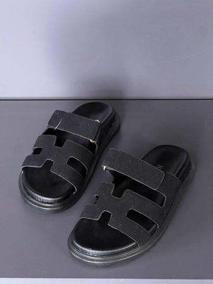HM - Sandals