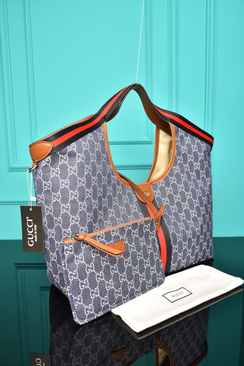 GCC - Giglio Large Tote Bag