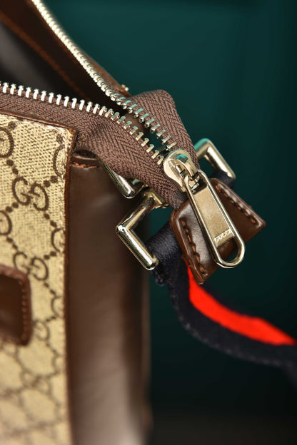 GCC - Small Messenger Bag