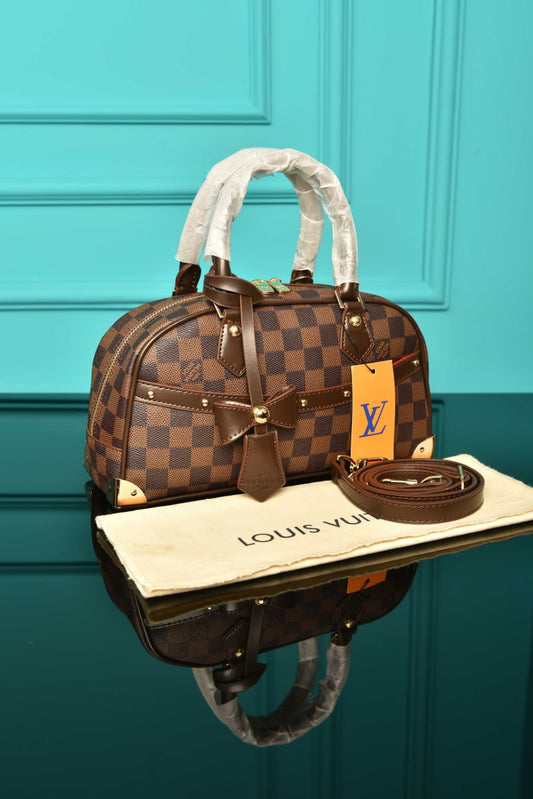 L - Handbag East-West