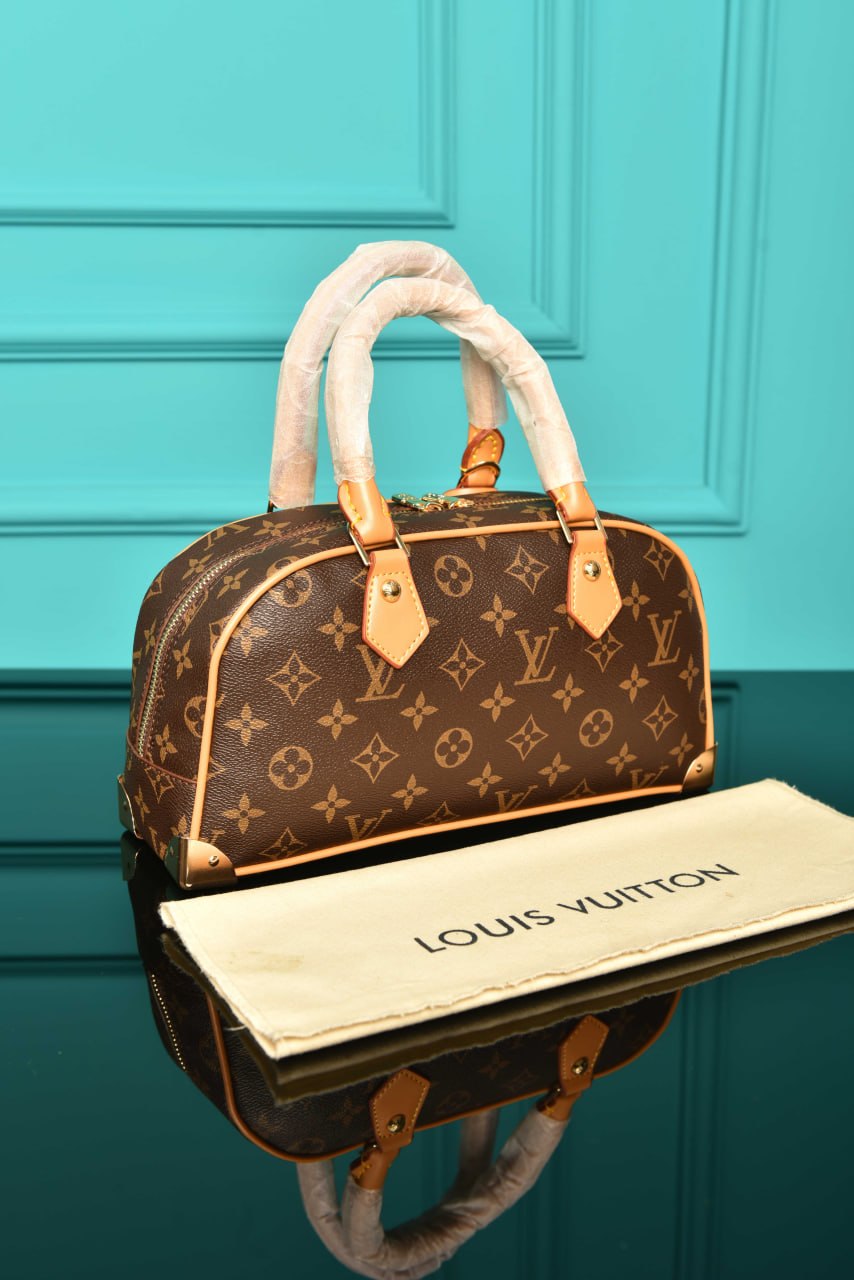 L - Handbag East-West