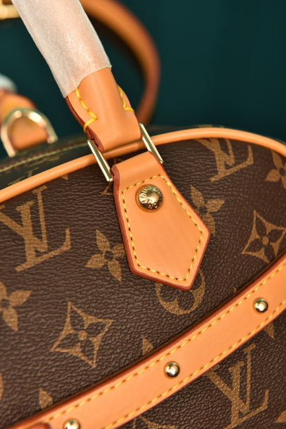 L - Handbag East-West