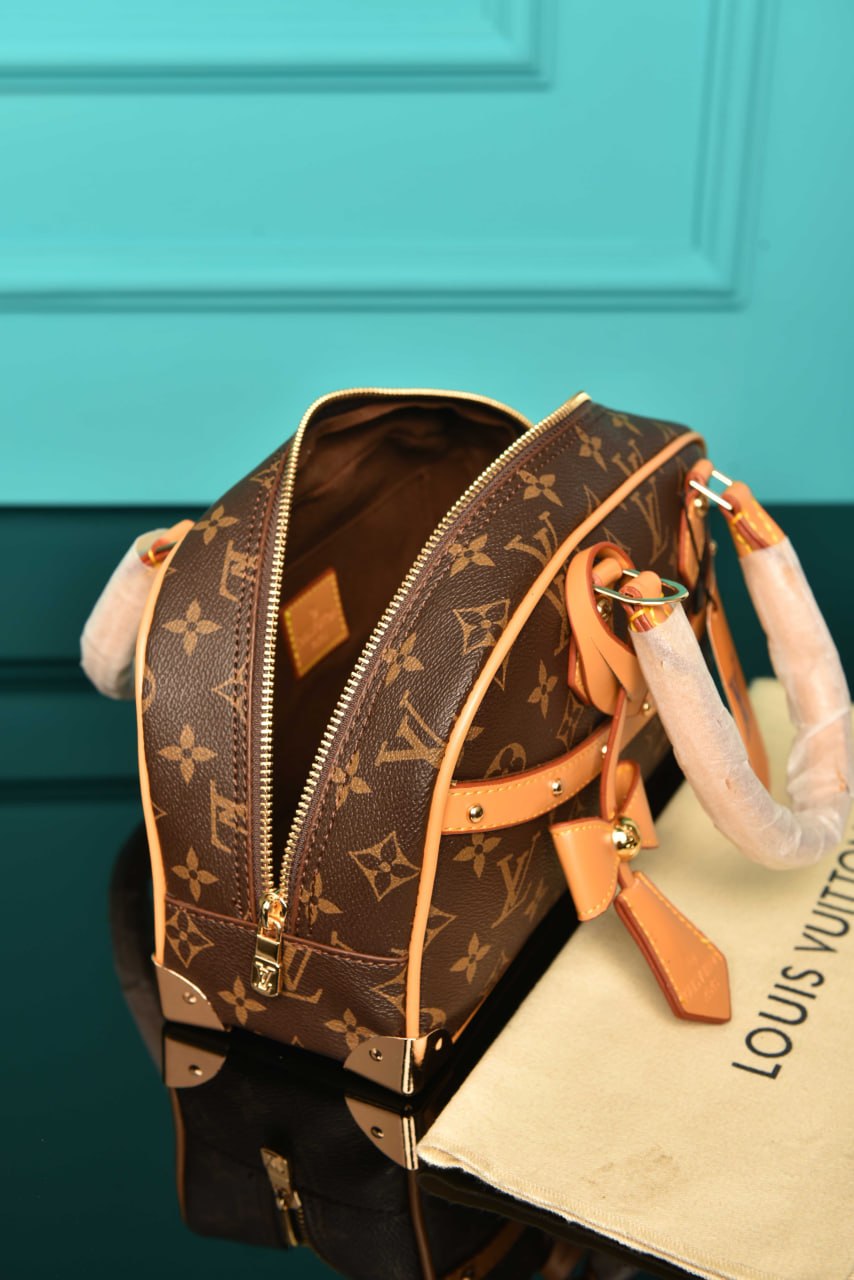 L - Handbag East-West