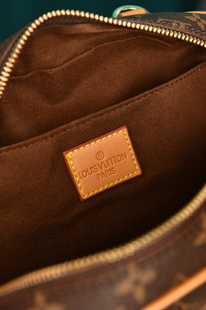 L - Handbag East-West
