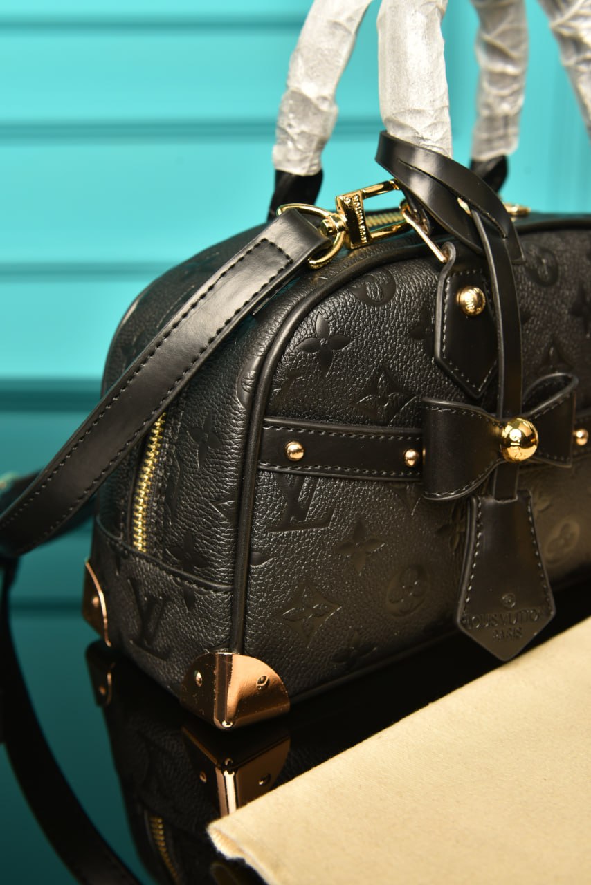 L - Handbag East-West