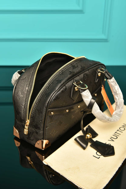 L - Handbag East-West