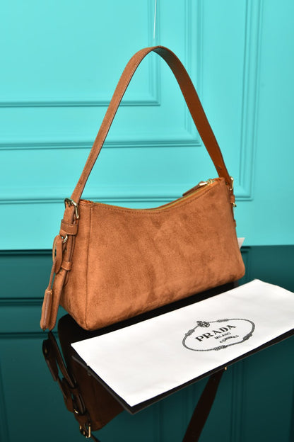 PR - Aimee Medium Leather Shoulder Bag in Suede