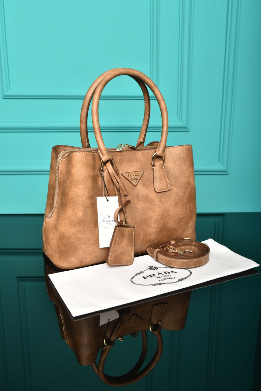 PR - Galleria Medium Saffiano