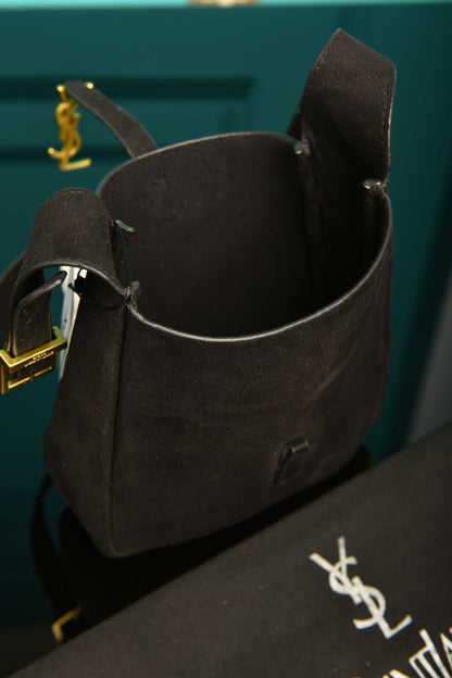 YS - Le 5 A 7 Micro Made of Grained Leather Bag in Suede