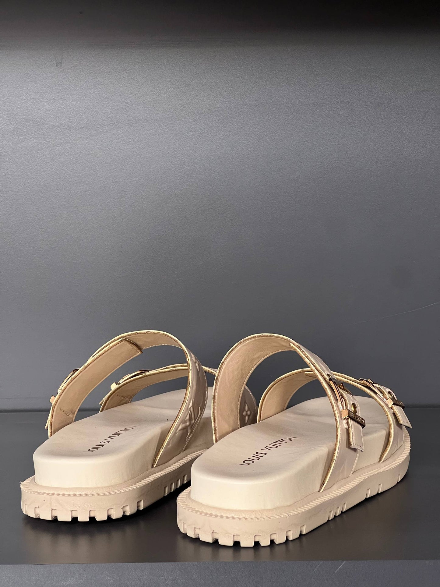 L - Sandals