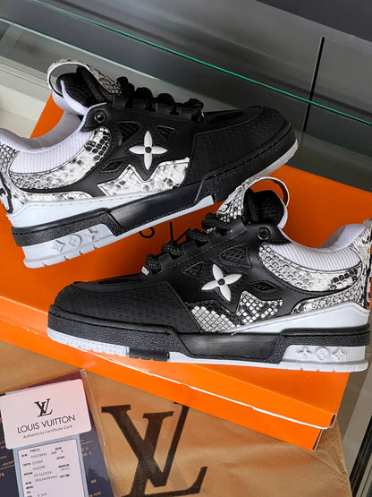L - Shoes