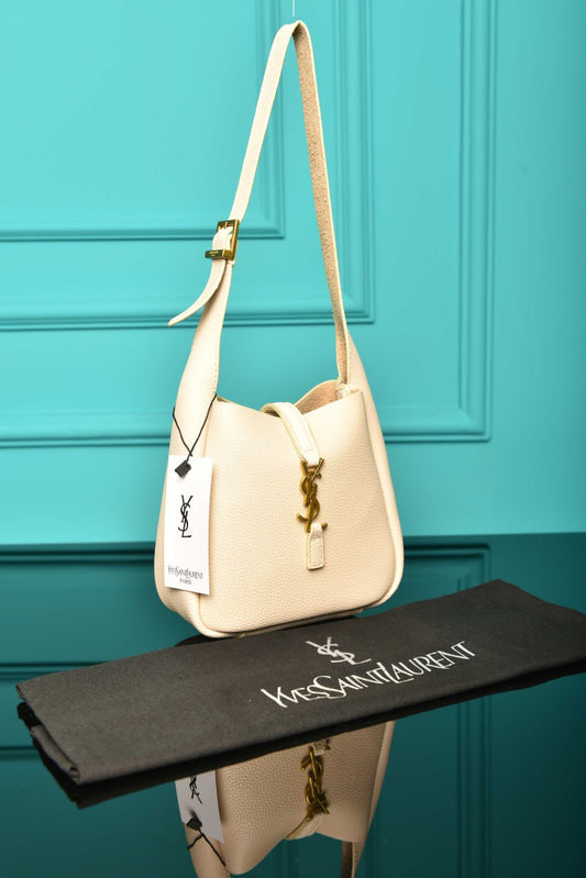 YS - Le 5 A 7 Micro Made of Grained Leather