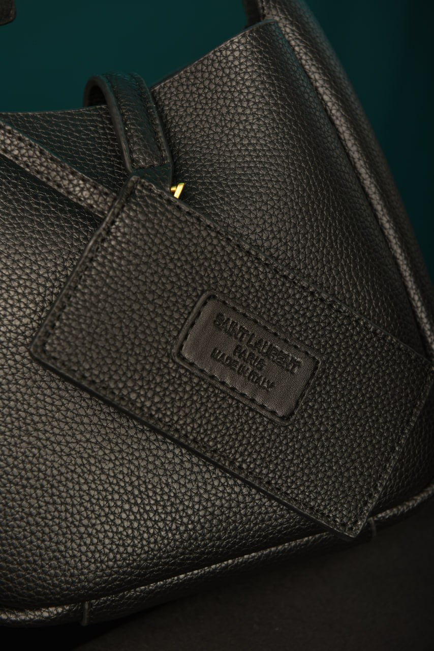 YS - Le 5 A 7 Micro Made of Grained Leather