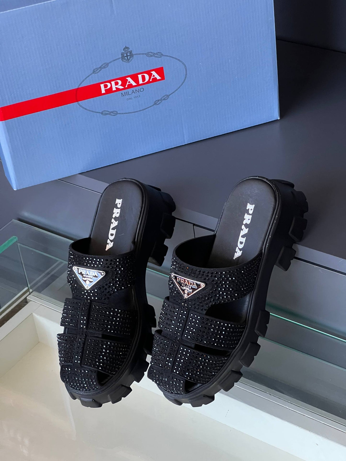 PR - Sandals
