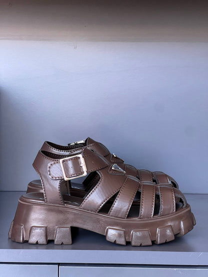 PR - Sandals