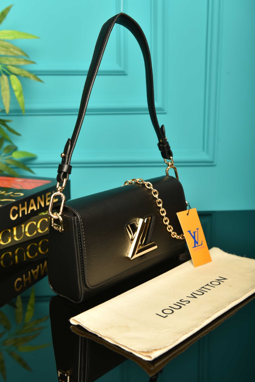 L - Twist West Bag