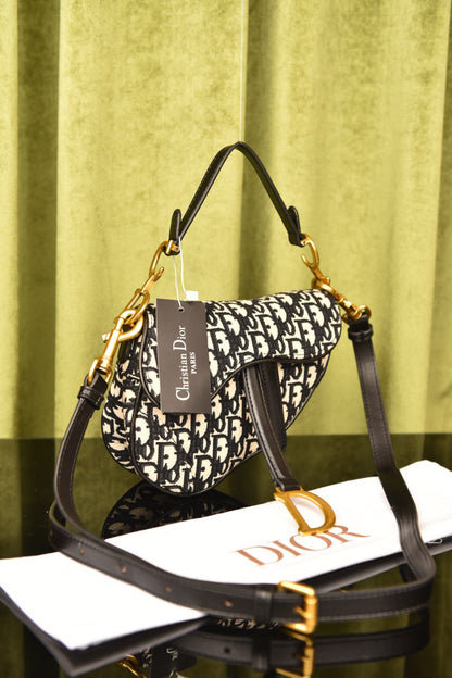 C-D - Saddle Bag