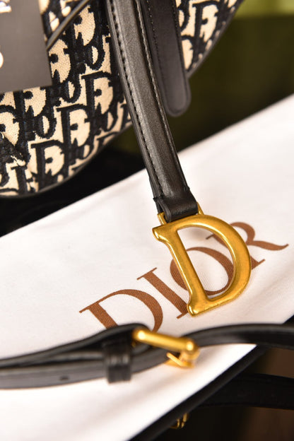 C-D - Saddle Bag