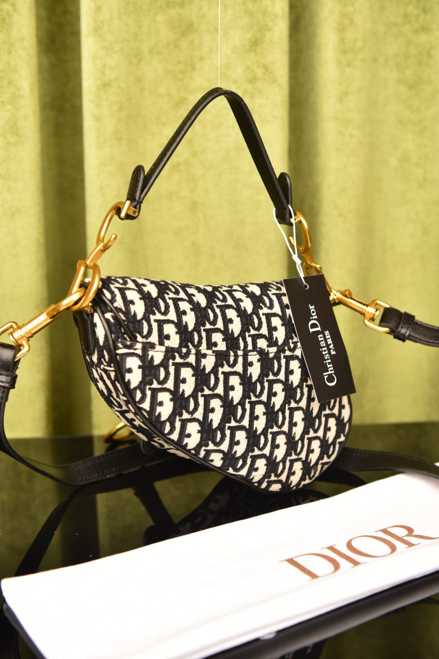 C-D - Saddle Bag