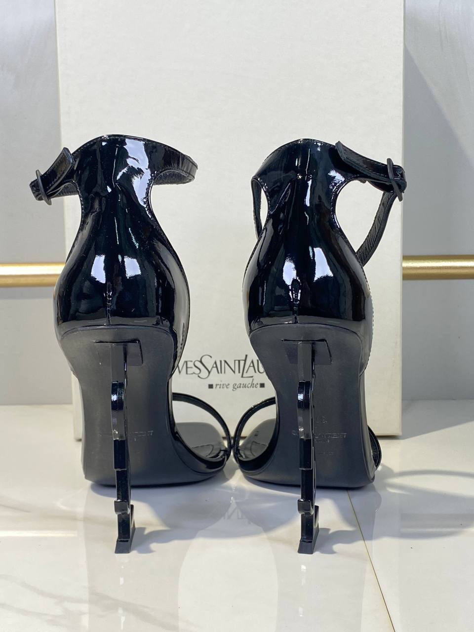 YS - High Heels (Black)