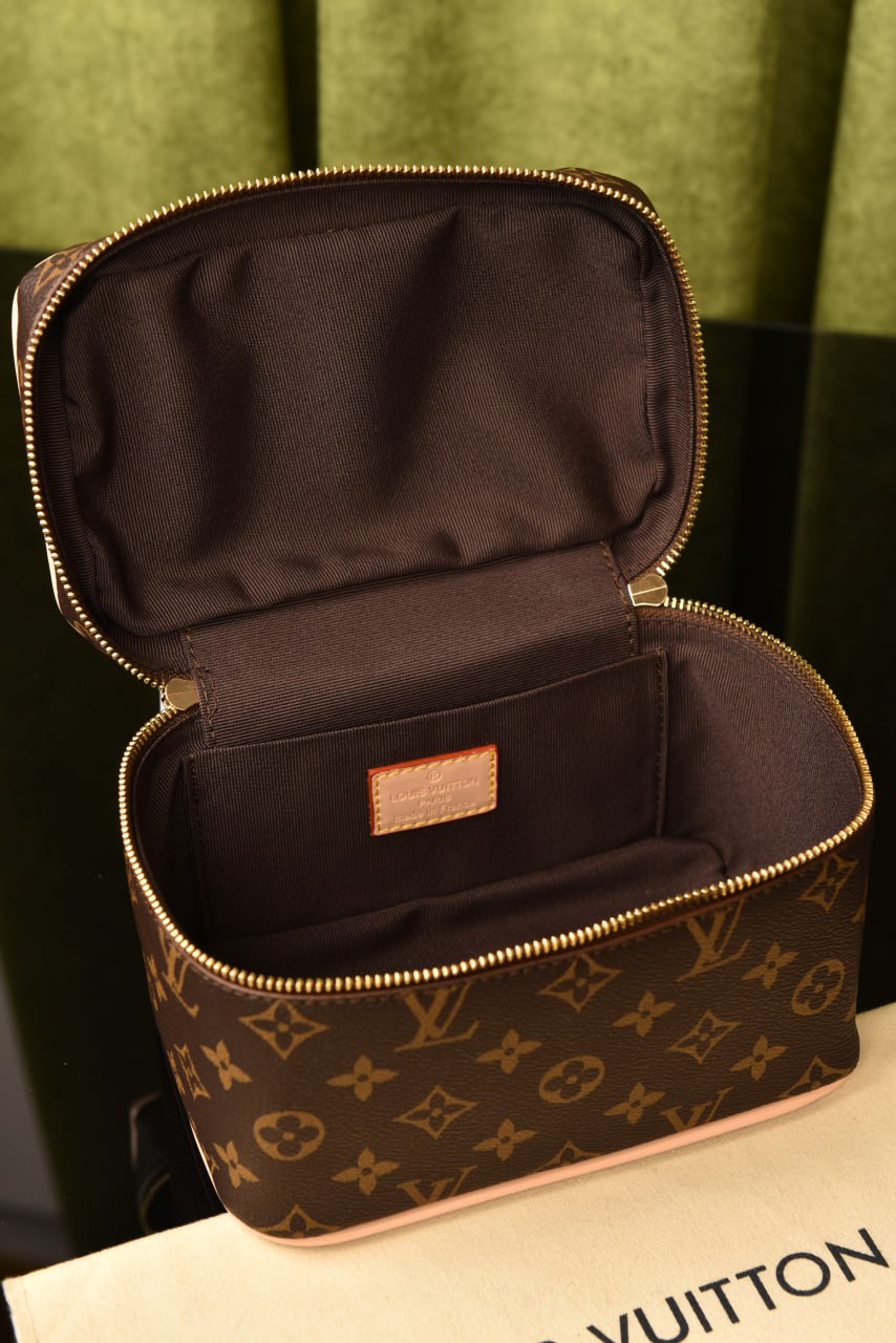 L - Nice Mini Toiletry