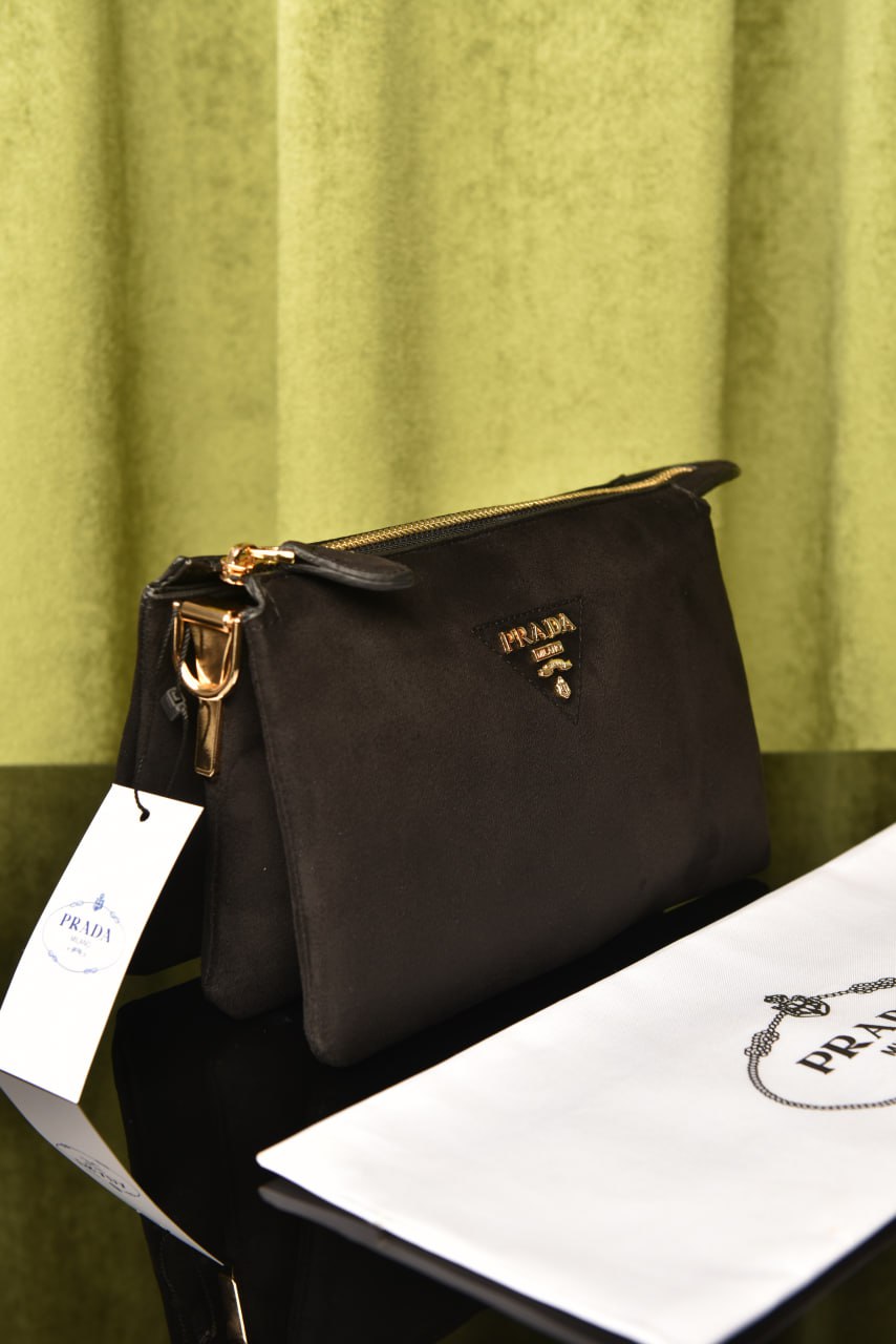 PR - Vitello Daino Soft Mini Zippered Bag Argilla