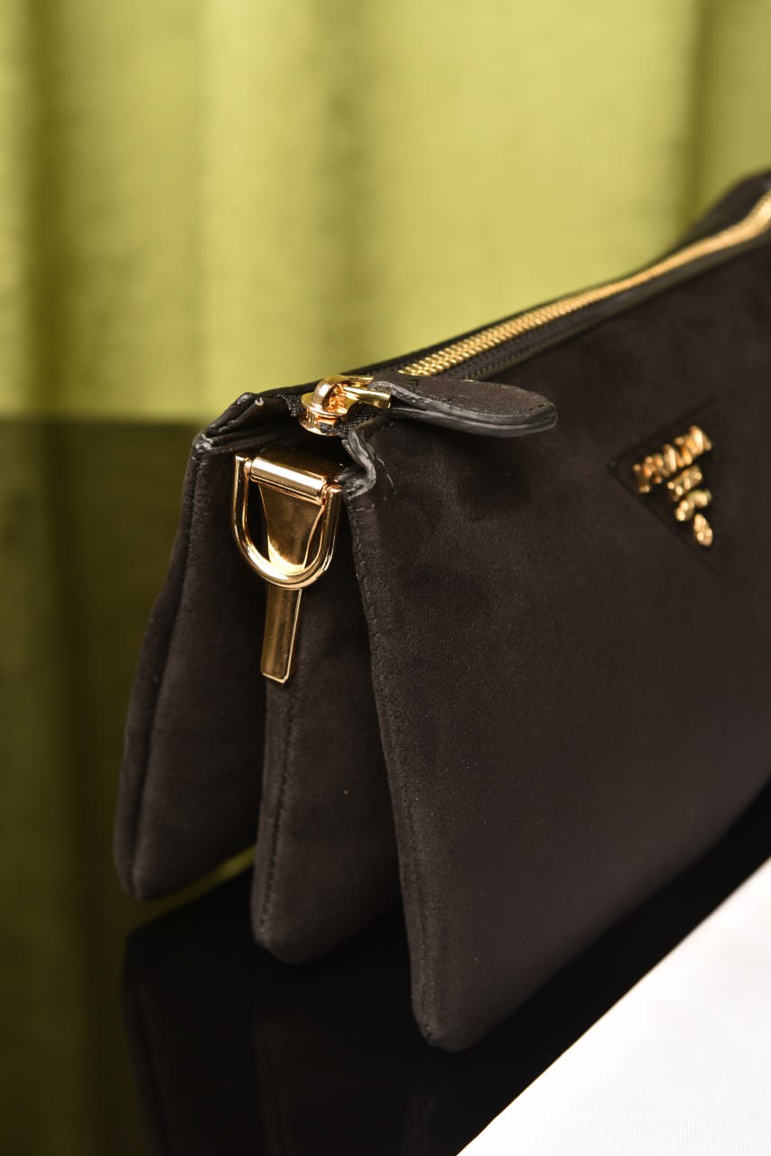 PR - Vitello Daino Soft Mini Zippered Bag Argilla