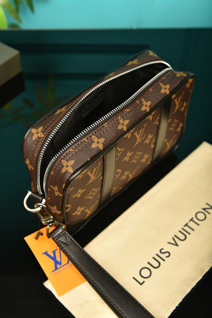 L - Pochette Kasai