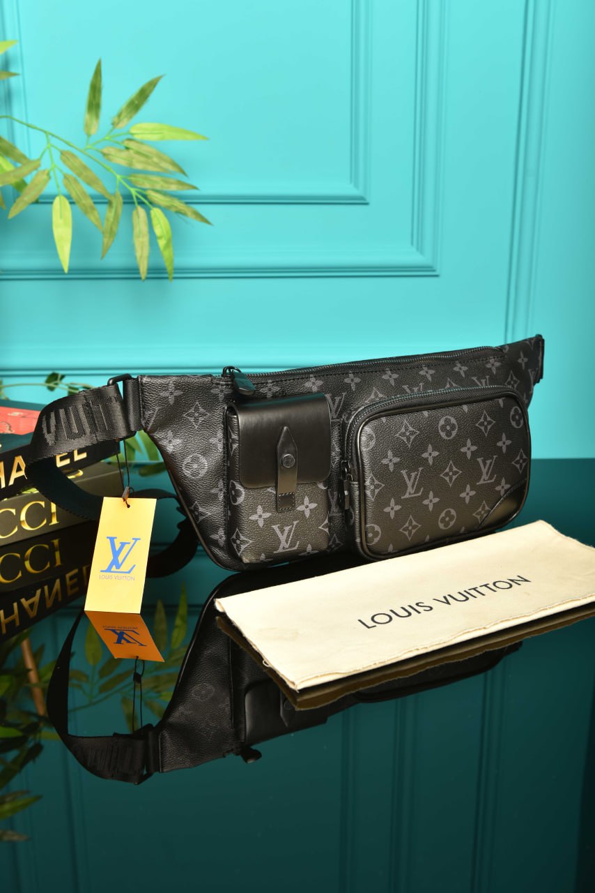 L - Christopher Bumbag