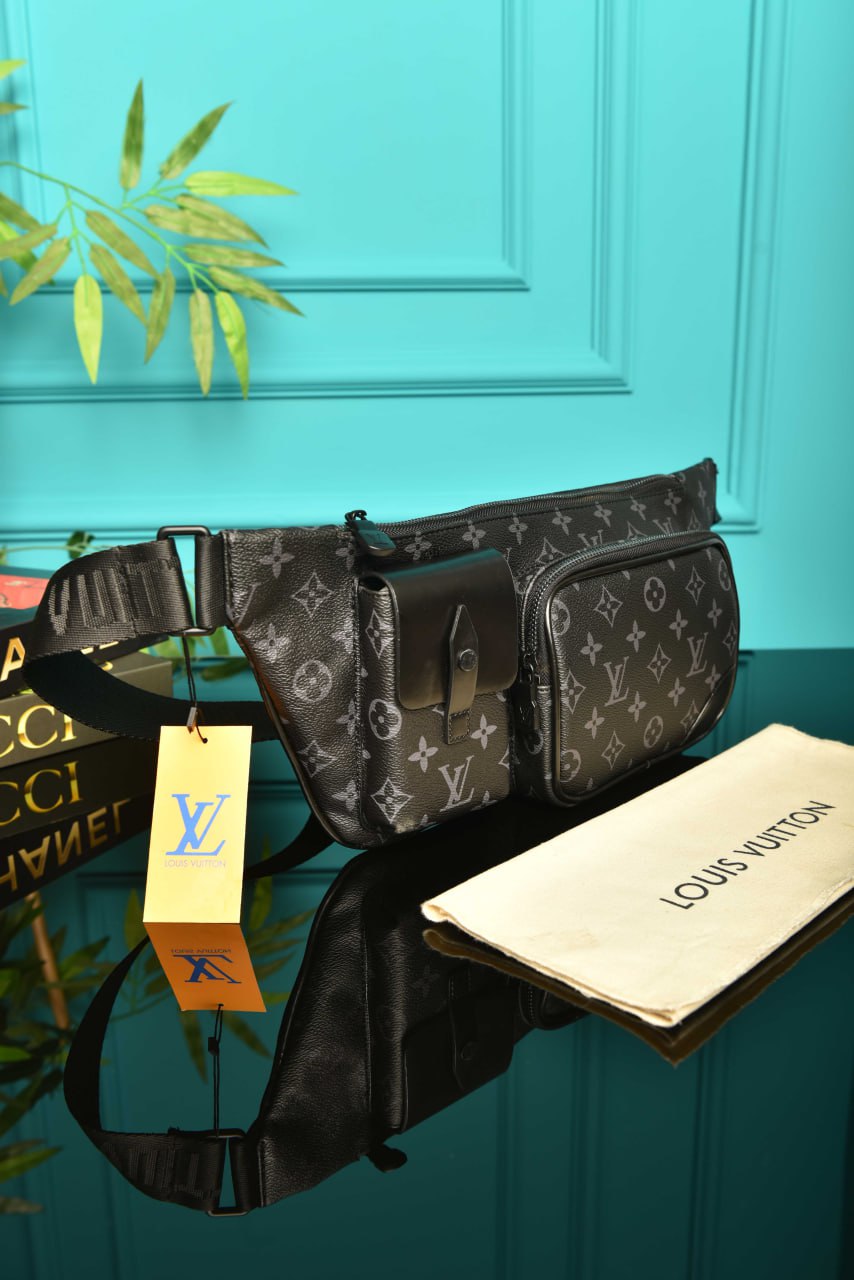 L - Christopher Bumbag
