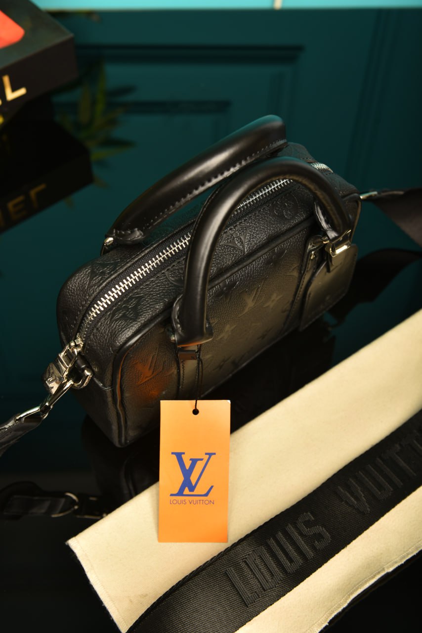 L - Nano Porte Documents Voyage