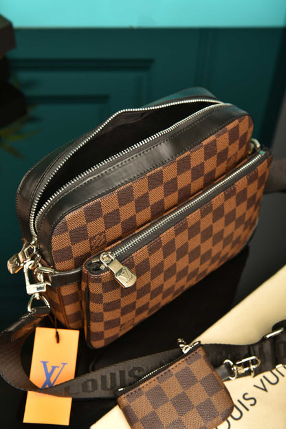 L - Trio Messenger
