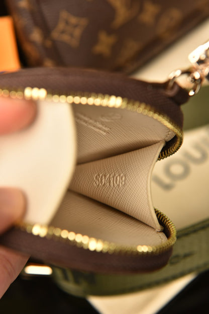 L - Multi Pochette