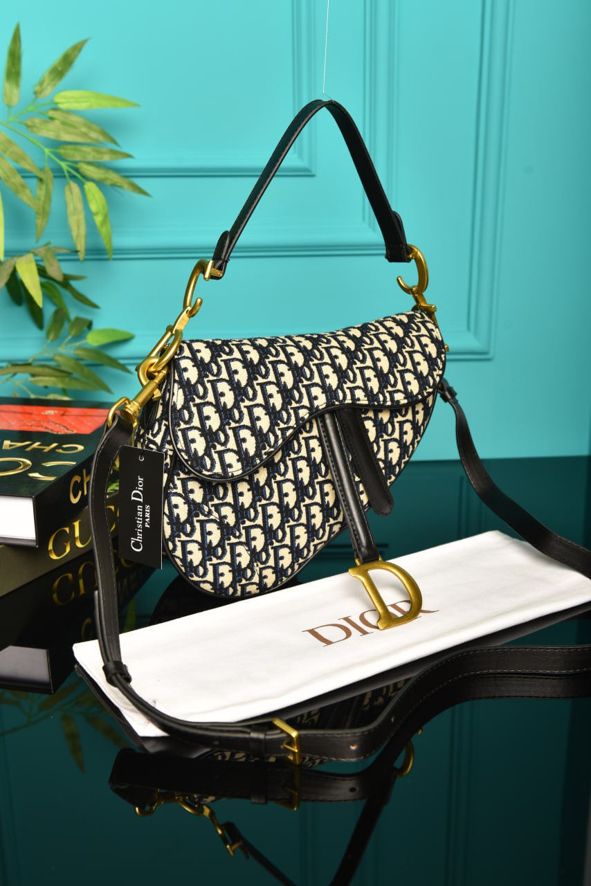 C-D - Saddle Bag