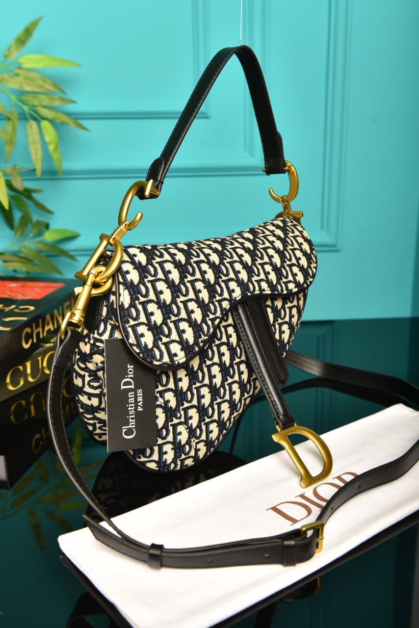 C-D - Saddle Bag