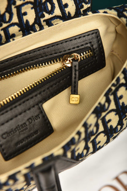 C-D - Saddle Bag