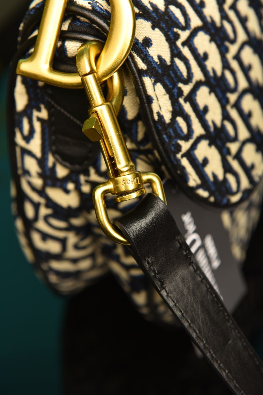 C-D - Saddle Bag