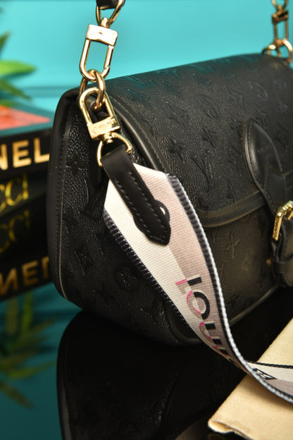 L - Diane Bag Black